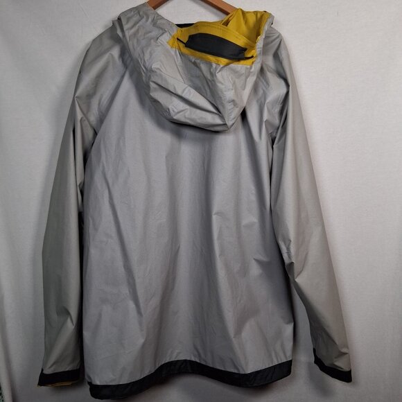 Patagonia Torrentshell Rain Jacket Men XL Blue Chartreuse Colorblock h2no Hiking - Picture 4 of 16